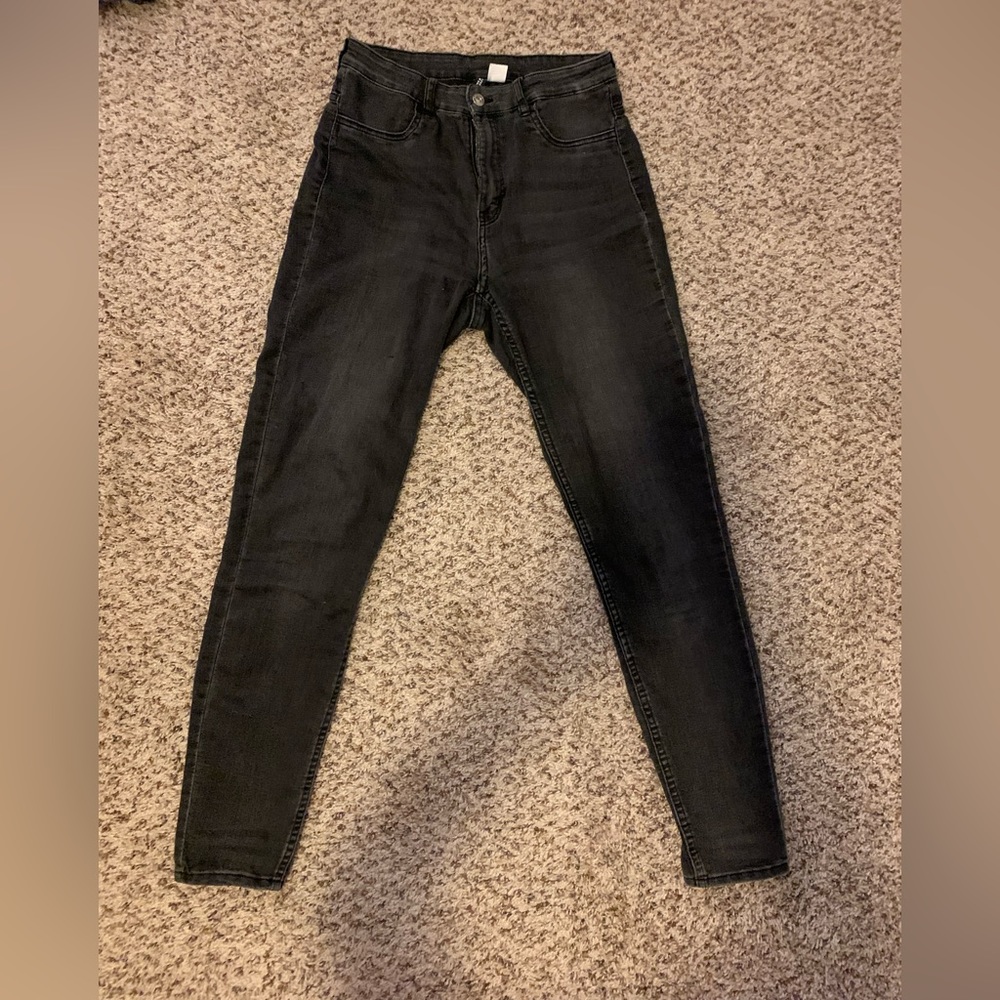 H&M Black Jeans Size 6